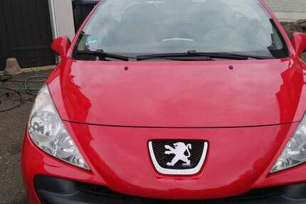Peugeot 207 129.108 km 1.900 &euro; Bad Brambach 08648