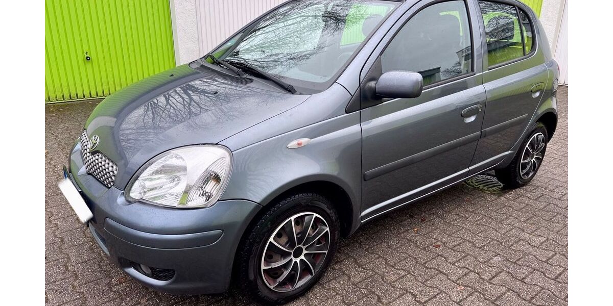 Toyota Yaris 198.500 km 1.890 &euro; Bochum 44799