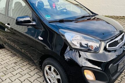 Kia Picanto 176.000 km 3.790 € Biberach 88400