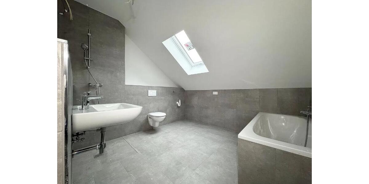 Doppelhaushälfte Bopfingen - 4 Zimmer, 125 m&sup2;, 399.000&euro; | Angebot:26829252