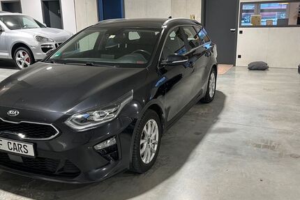 Kia ceed Sportswagon 229.000 km 8.990 &euro; Mengkofen 84152