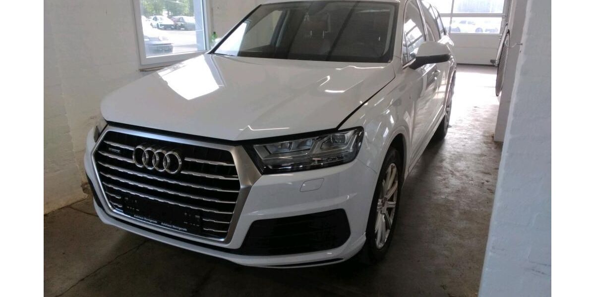 Audi Q7 151.505 km 24.990 &euro; Braunschweig 38122