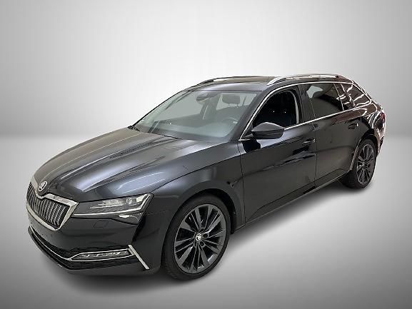 Skoda Superb 57.081 km 23.999 € Ergolding 84030
