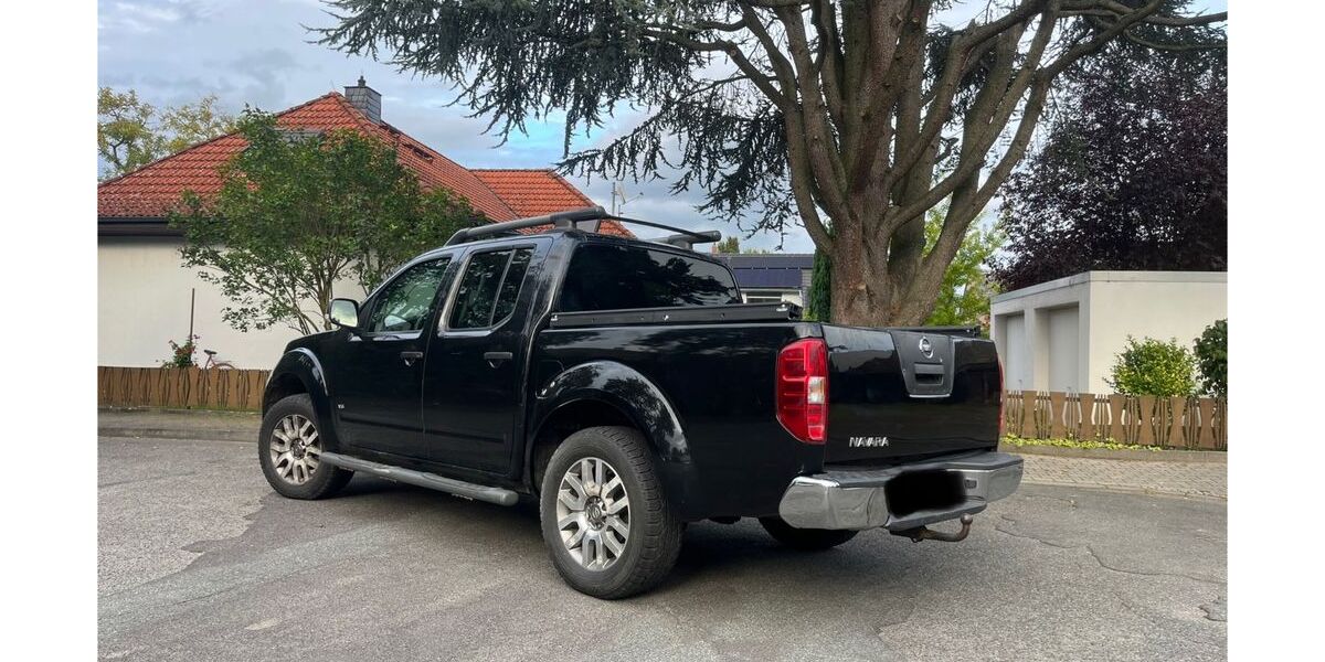 Nissan Navara 169.800 km 13.900 &euro; Wiesbaden 65191