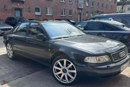 Audi A8 172.000 km 8.250 &euro; Hamburg 22547