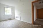 Neu sanierte 2-Raum-Wohnung im Erdgeschoss mit bodengleicher Dusche und Balkon 2 zimmer