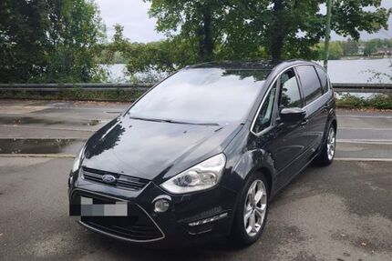 Ford S-Max 255.000 km 5.600 &euro; Hamm 59077
