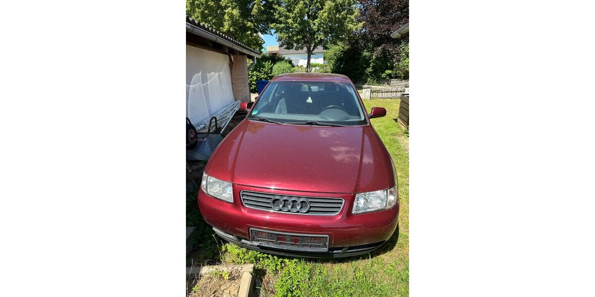 Audi A3 196.000 km 700 &euro; Mainburg 84048