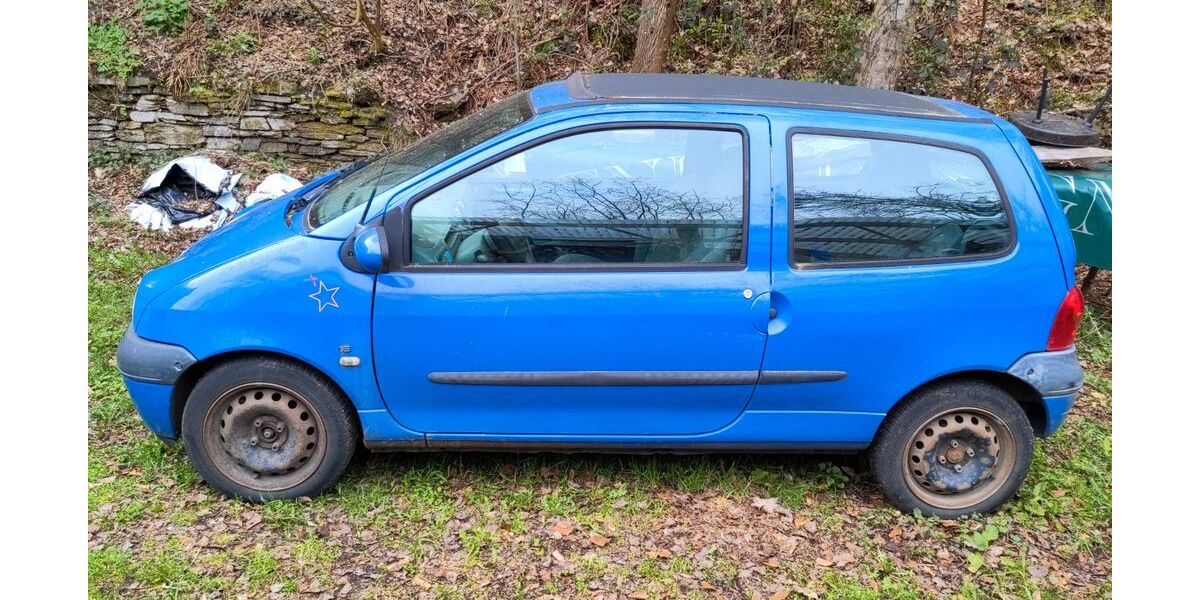 Renault Twingo 112.712 km 1.110 &euro; Weilrod - Emmershausen 61276