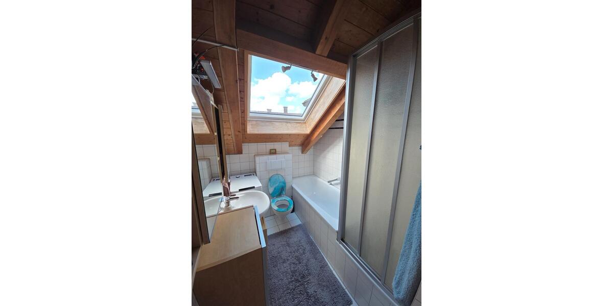 Dachgeschoßwohnung Putzbrunn - 4 Zimmer, 93 m&sup2;, 595.000&euro; | Angebot:27077090