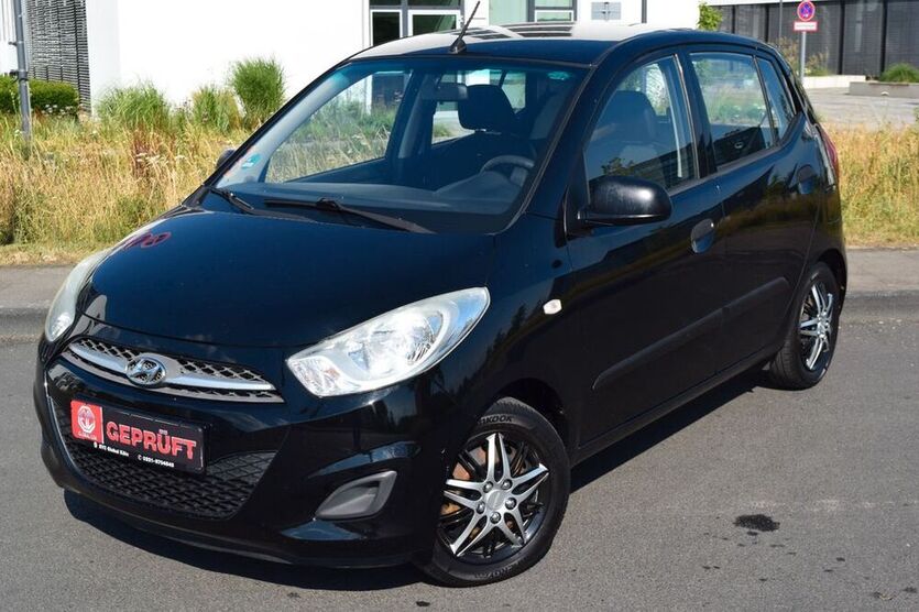 i10