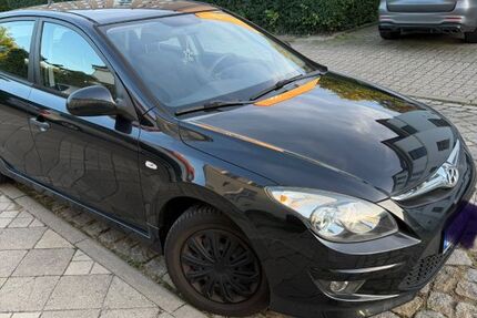 Hyundai i30 167.000 km 2.500 &euro; Rostock 18057