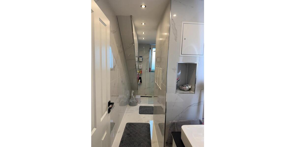 Dachgeschoßwohnung Hannover Ricklingen - 3 Zimmer, 94 m&sup2;, 360.000&euro; | Angebot:26136050