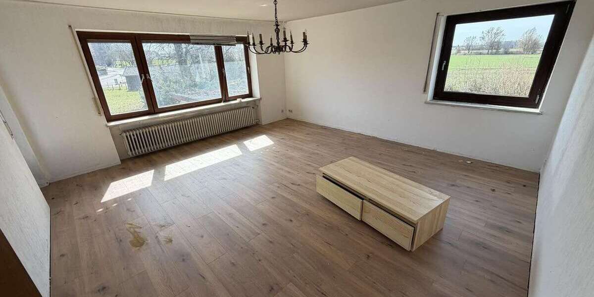 Etagenwohnung Petershausen - 4 Zimmer, 120 m&sup2;, 1.749&euro; | Angebot:26422959