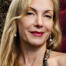 Ute Lemper - Rendezvous with Marlene 17.04.2027 Stadthalle Saarburg