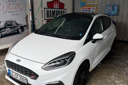 Ford Fiesta 57.000 km 14.299 &euro; Hamburg 22529