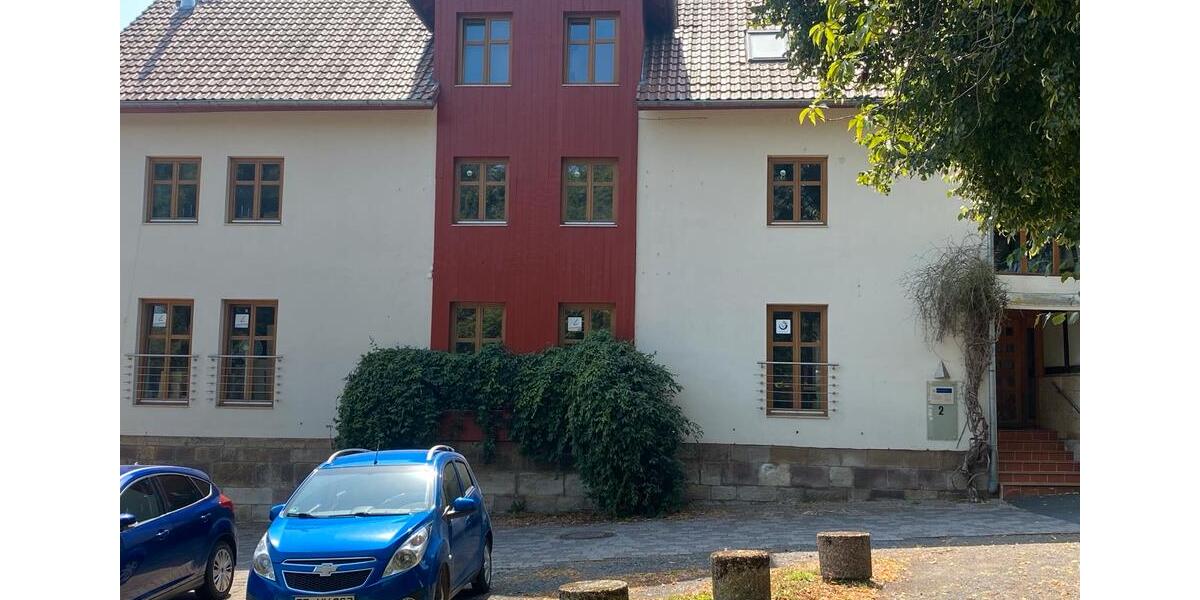Erdgeschoßwohnung Baunatal - 4 Zimmer, 233 m&sup2;, 305.000&euro; | Angebot:27122481
