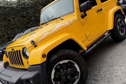 Jeep Wrangler 210.000 km 22.980 &euro; München 81827