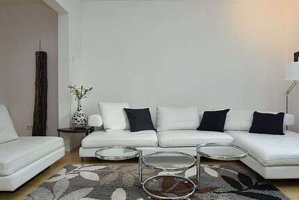 Haus zum Mieten in Stuttgart 3.190 € 160 m² 7 zimmer