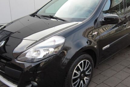 Renault Clio 102.400 km 4.850 &euro; Paderborn 33102