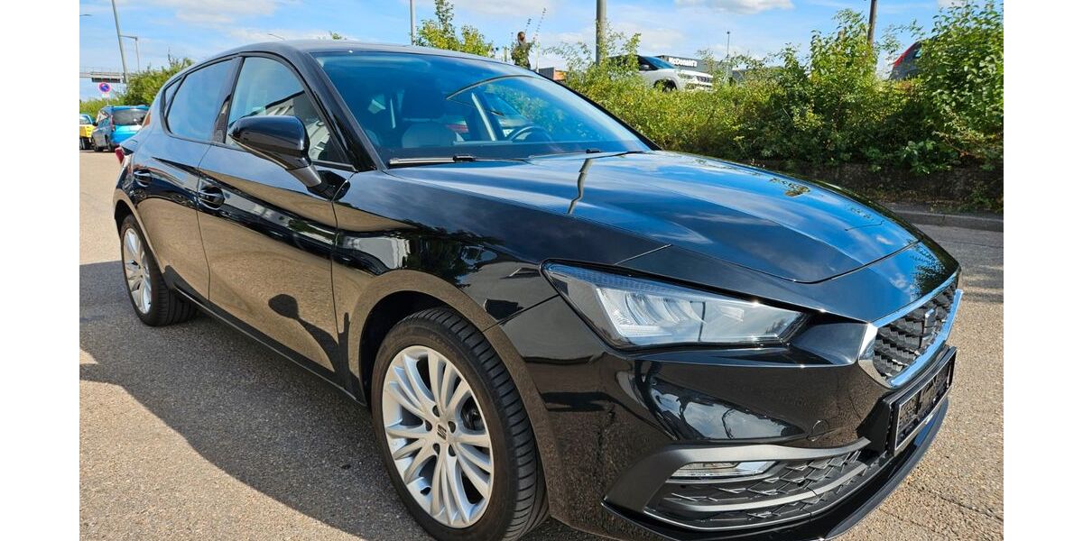 Seat Leon 17.150 km 21.500 &euro; Eislingen 73054