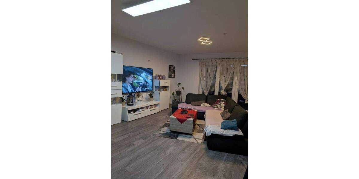 Doppelhaushälfte Hammah - 5 Zimmer, 165 m&sup2;, 1.700&euro; | Angebot:24735864