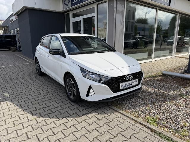 Hyundai i20 15.000 km 16.890 &euro; Mannheim 68219