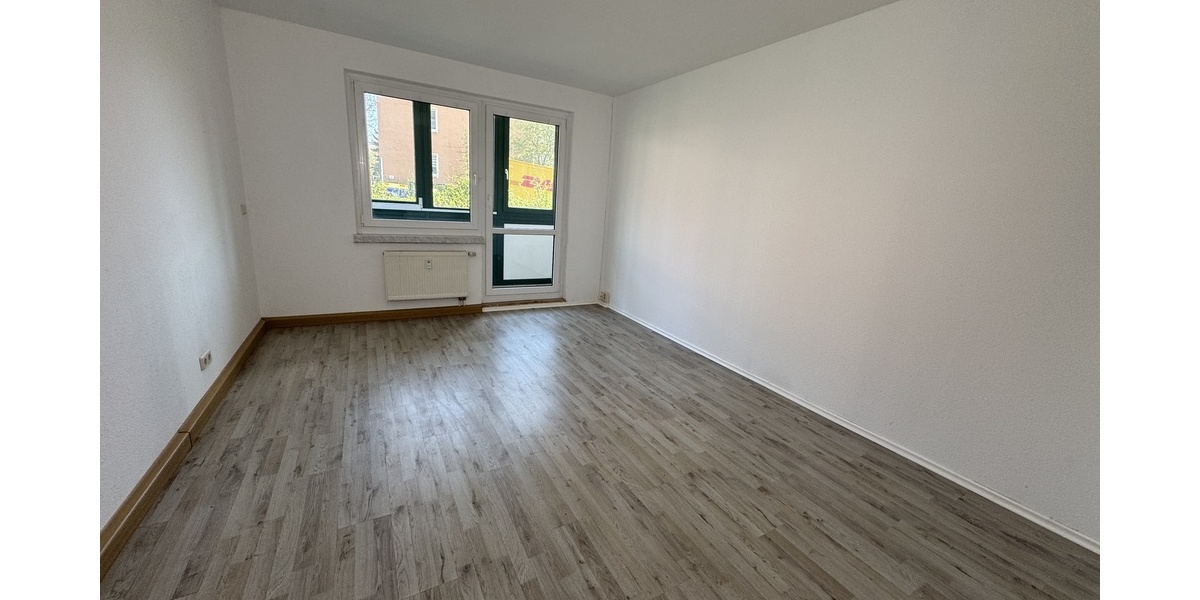 Gemütlich wohnen, großzügig genießen: 2-Raum-Wohnung mit Wintergarten in Gera-Bieblach! - Etagenwohnung Gera Alt-Bieblach | Angebot:26882597