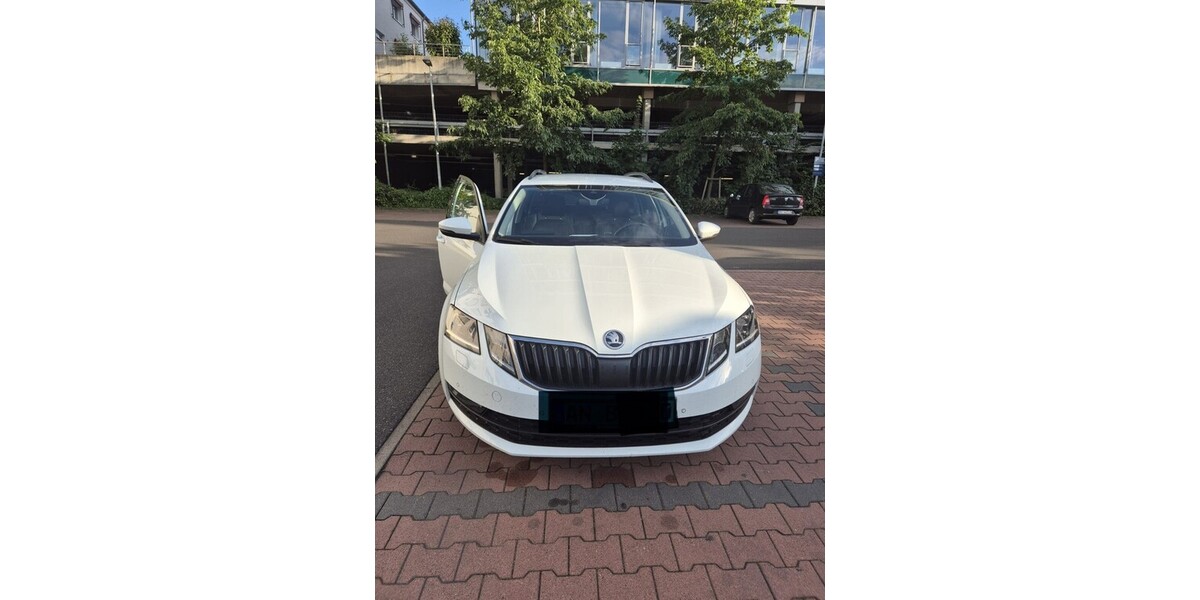 Skoda Octavia 135.000 km 13.500 € Würzburg 97070
