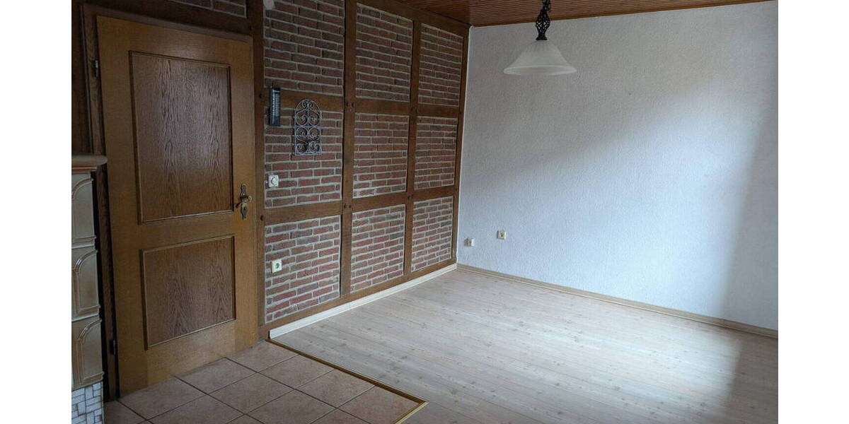 Einfamilienhaus Ebstorf - 5 Zimmer, 215 m&sup2;, 295.000&euro; | Angebot:25962627