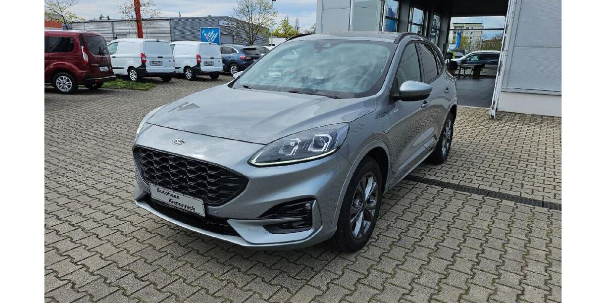 Ford Kuga 15.725 km 33.990 &euro; Hoyerswerda 02977