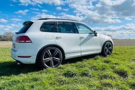 VW Touareg 230.852 km 18.250 &euro; Vechelde 38159