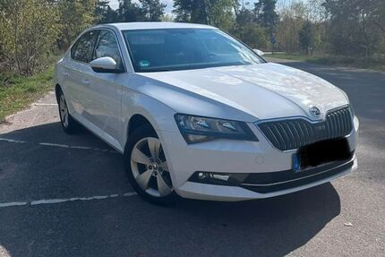 Skoda Superb 135.000 km 14.500 &euro; Darmstadt 64297