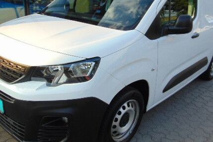 Peugeot Partner 43.750 km 12.490 &euro; Geisa/Rhön 36419