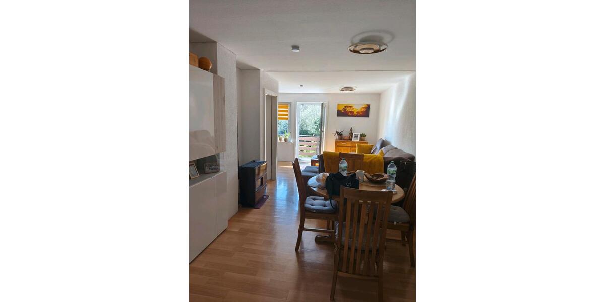 Etagenwohnung Trossingen - 2 Zimmer, 40 m&sup2;, 100.000&euro; | Angebot:27081585