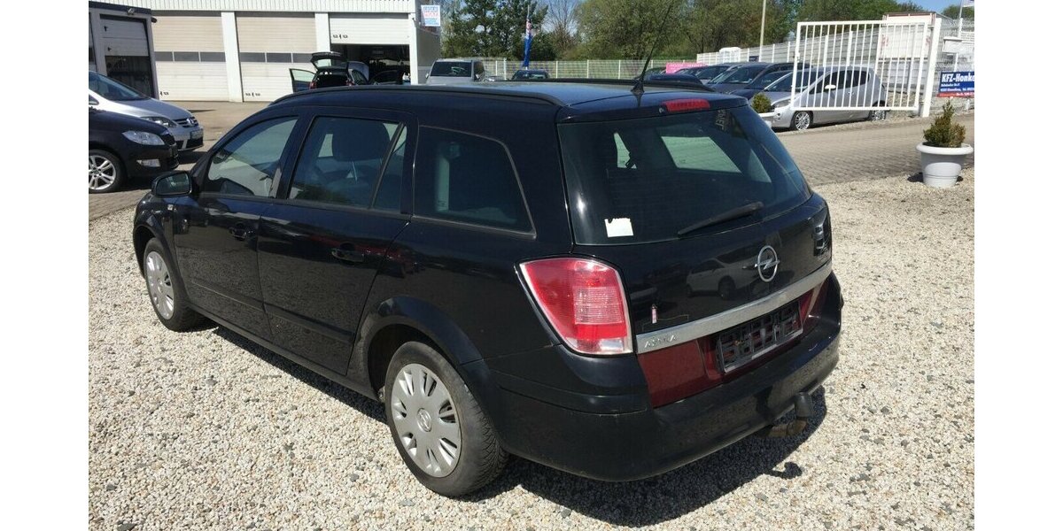 Opel Astra Kombi,AHK,Edition ,Tüv 03/28! 311.000 km 850 &euro; Himmelkron 95502