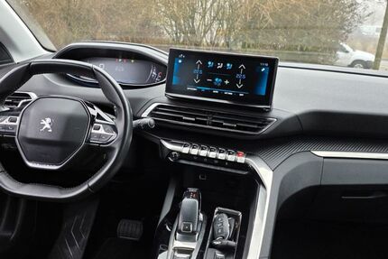 Peugeot 3008 92.000 km 18.900 &euro; CLAUSEN 66978