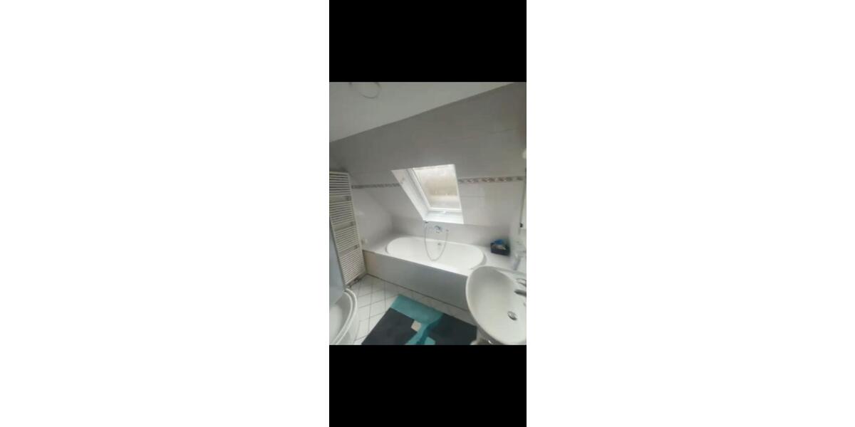 Doppelhaushälfte Köln Mülheim - 4 Zimmer, 114 m&sup2;, 2.000&euro; | Angebot:24846061