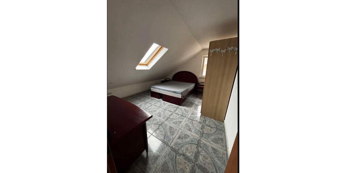 Dachgeschoßwohnung Stuttgart Stuttgart-West - 3 Zimmer, 77 m&sup2;, 1.250&euro; | Angebot:26671168