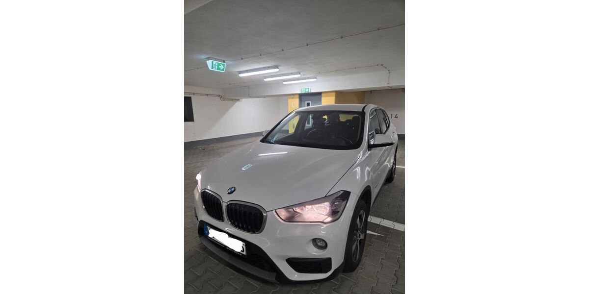 BMW X1 130.400 km 15.999 € Kelsterbach 65451