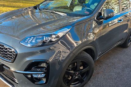 Kia Sportage 82.000 km 18.690 &euro; Unterhaching 82008