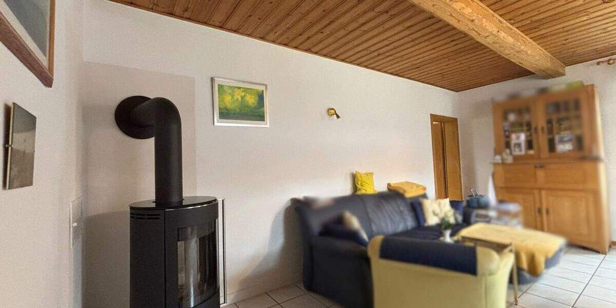 Einfamilienhaus Lahntal / Sterzhausen Sterzhausen - 7 Zimmer, 180 m&sup2;, 439.000&euro; | Angebot:23833776