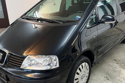 Seat Alhambra 289.754 km 4.900 &euro; Schöneck 61137