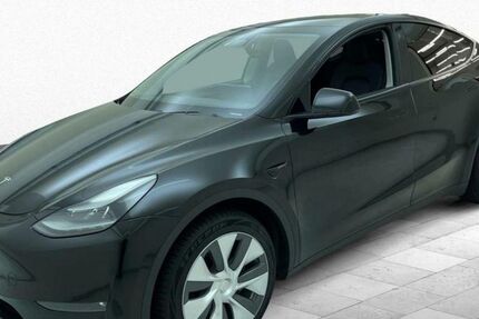 Tesla Model Y 37.907 km 34.350 &euro; Steinbach-Hallenberg OT Herges-Hallenberg 98587