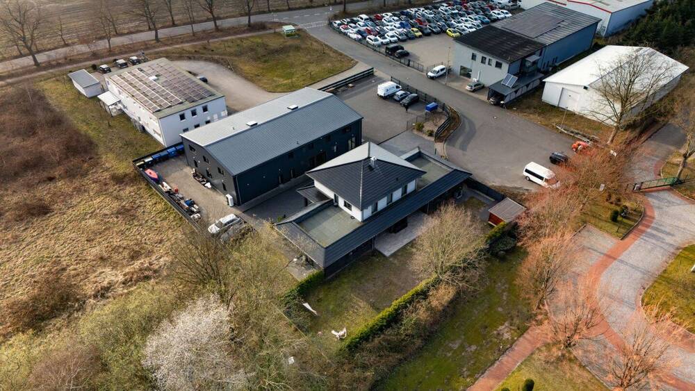 Mehrfamilienhaus, Wohnhaus Neumünster Faldera - 7 Zimmer, 211 m&sup2;, 1.660.000&euro; | Angebot:26260441