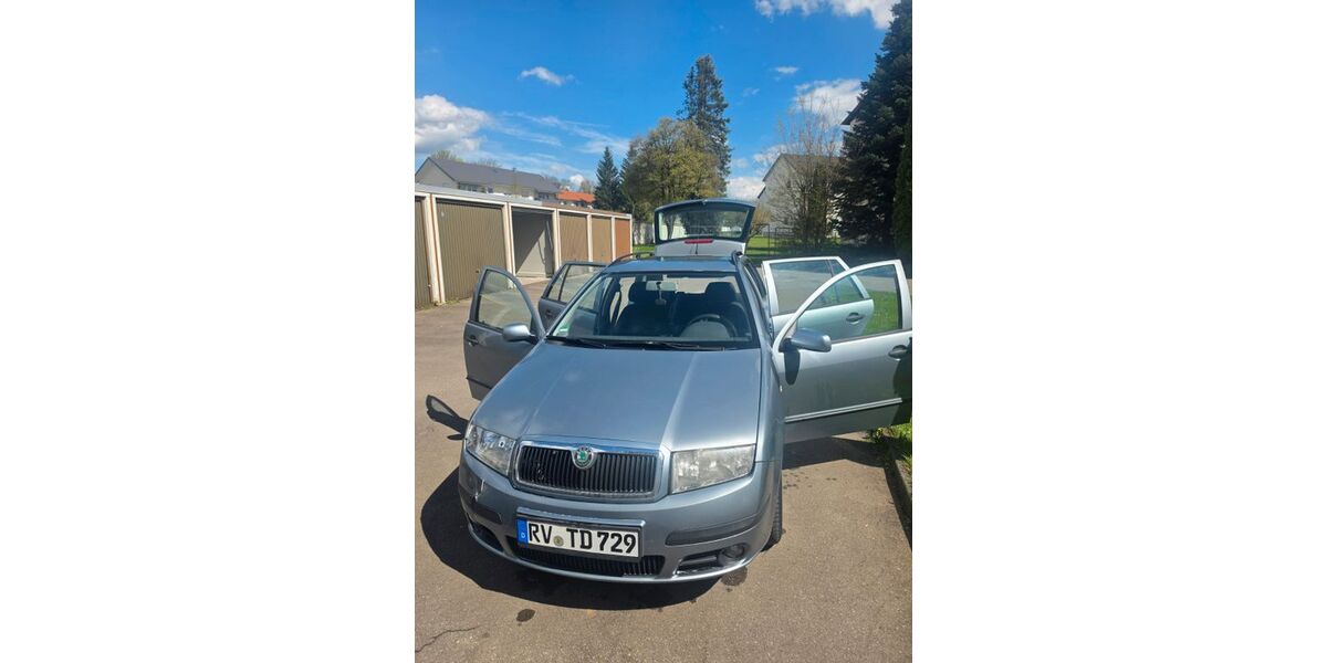 Skoda Fabia 263.000 km 700 &euro; Leutkirch 88299