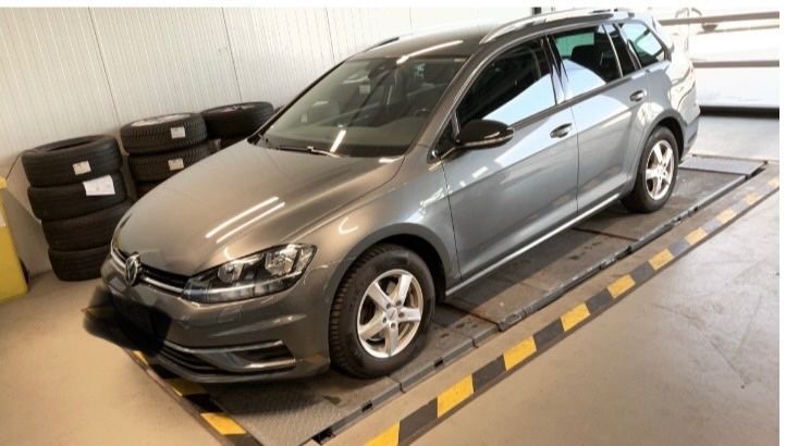 VW Golf 78.587 km 13.990 &euro; Magstadt 71106
