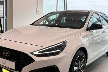 Hyundai i30 14.999 km 23.990 &euro; Stuttgart 70469