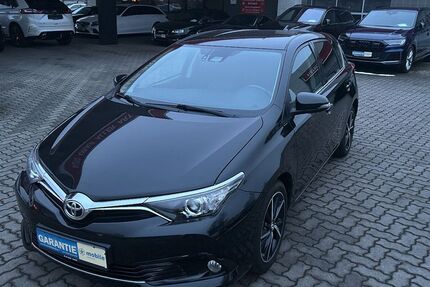 Toyota Auris 84.177 km 11.170 &euro; Aichach 86551