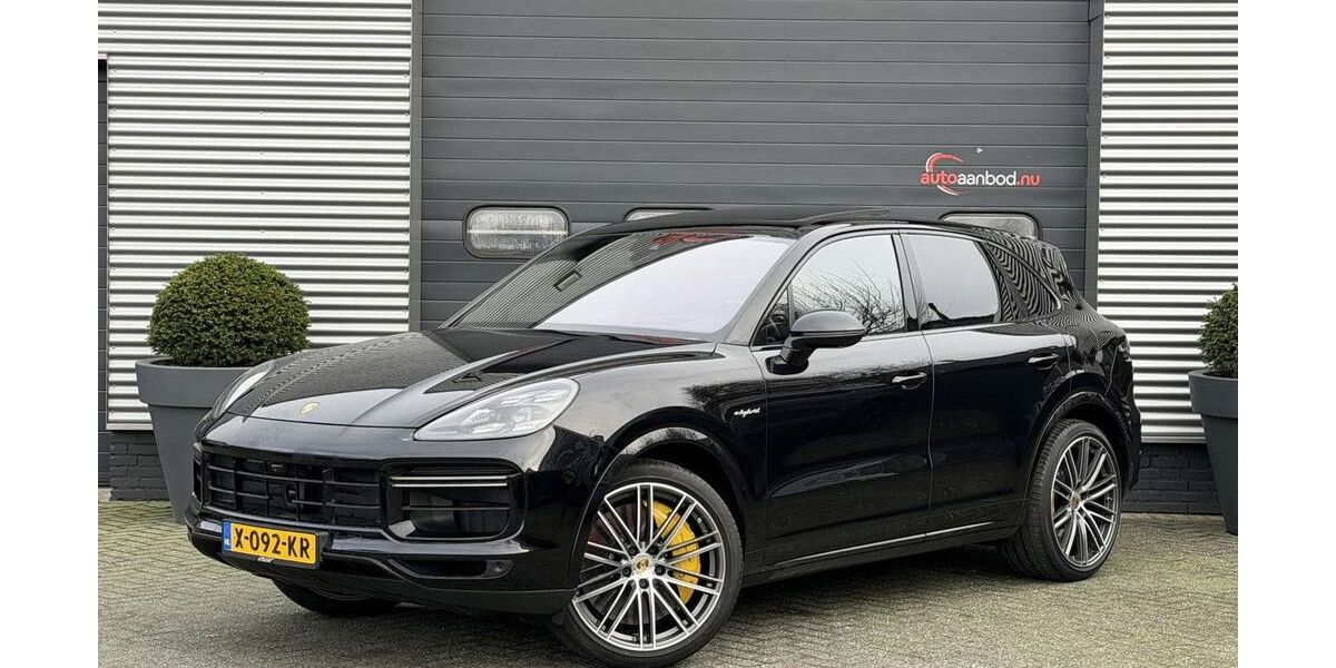 Porsche Cayenne 154.072 km 68.900 &euro; Boekel 5427 
